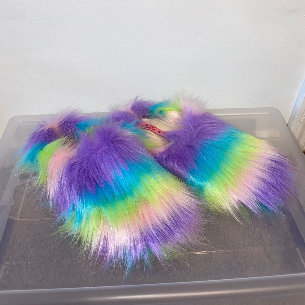 Super cute and colorful slippers